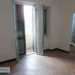 Rent 4 bedroom apartment of 85 m² in Genoa