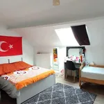 Rent 3 bedroom house in Charleroi