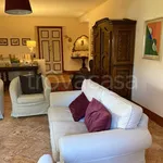 Rent 5 bedroom apartment of 200 m² in Tavernerio