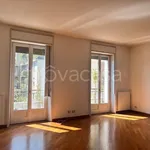 Rent 4 bedroom apartment of 150 m² in Milano