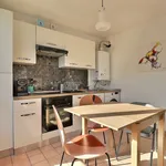 Rent 2 bedroom apartment of 33 m² in Lyon