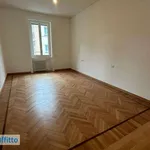 Rent 5 bedroom apartment of 232 m² in Milan