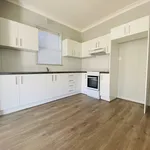 Rent 2 bedroom house in Young