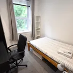 Rent 7 bedroom flat in Durham