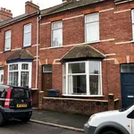 Rent 4 bedroom flat in South West England