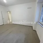 Affitto 3 camera appartamento di 110 m² in Catania