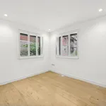 Rent 3 bedroom house in London