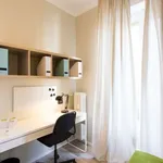 Rent a room of 70 m² in milan