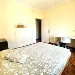 Rent a room in lisbon