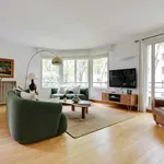 Rent 2 bedroom apartment of 1109 m² in Paris