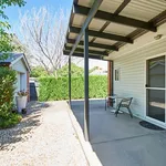 Rent 3 bedroom house in Wagga Wagga