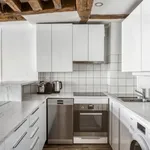 Rent 2 bedroom apartment of 58 m² in Paris