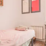 Rent a room of 85 m² in madrid