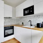 Rent 4 bedroom apartment of 32 m² in Paris