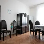 Pronajměte si 2 ložnic/e byt o rozloze 80 m² v Prague