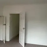 Rent 3 bedroom apartment in Wales