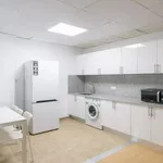 Rent 8 bedroom apartment in Valencia