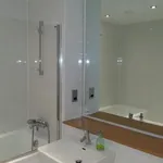 Rent 2 bedroom flat in Salford