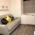 Rent 1 bedroom apartment in Leeds