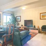 Rent a room of 180 m² in lisbon