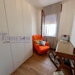 Rent 3 bedroom apartment of 90 m² in Padova