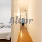 Alquilo 4 dormitorio apartamento de 125 m² en Madrid