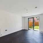 Rent 3 bedroom house in East Midlands