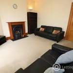 Rent 2 bedroom flat in Olney