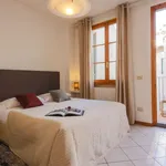 Rent 1 bedroom apartment of 49 m² in Florence