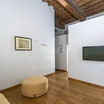 Affitto 2 camera appartamento di 50 m² in Firenze