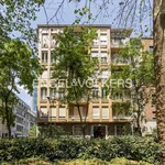 Rent 3 bedroom apartment of 140 m² in Milan