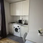 Rent 1 bedroom apartment of 17 m² in paris