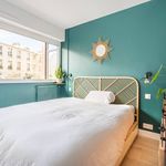 Appartement de 550 m² avec 1 chambre(s) en location à Paris