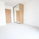 Rent 1 bedroom apartment in Woking