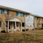 Rent 3 bedroom apartment in Windsor, ON