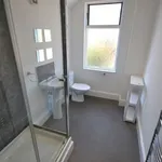 Rent 3 bedroom house in East Midlands