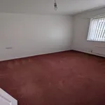 Rent 3 bedroom flat in West Midlands