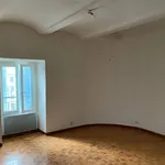 Appartement de 65 m² avec 3 chambre(s) en location à Les Vans