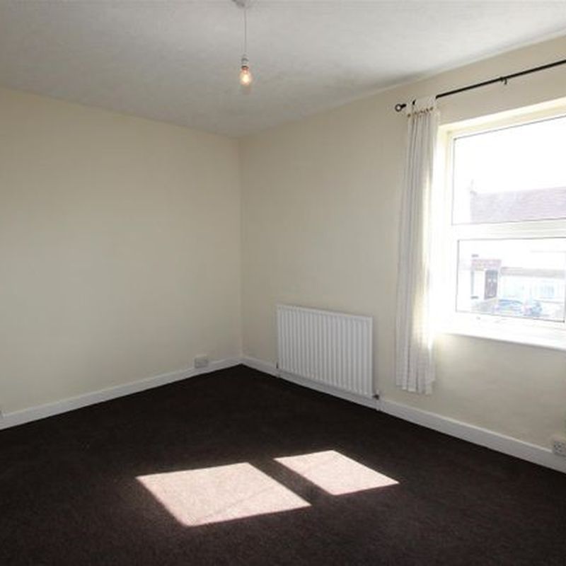 Terraced house to rent in Napier Road, Gillingham ME7 Lodbourne