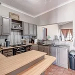 Rent 4 bedroom apartment in Pretoria