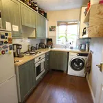 Rent 2 bedroom house in Basildon