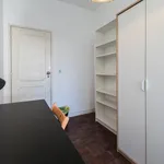 Rent 6 bedroom apartment in Lisbon