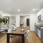 Rent 3 bedroom apartment in Manhattan