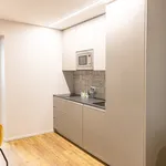 Rent 1 bedroom apartment of 57 m² in Lisbon