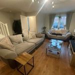 Rent 3 bedroom house in East Midlands