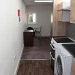 Rent 2 bedroom flat in North West England