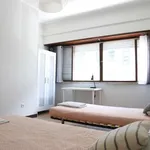 Rent a room in lisbon