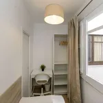 Rent a room of 70 m² in barcelona