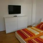 Miete 2 Schlafzimmer wohnung von 60 m² in Düsseldorf