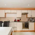 Rent 2 bedroom flat in Oxford